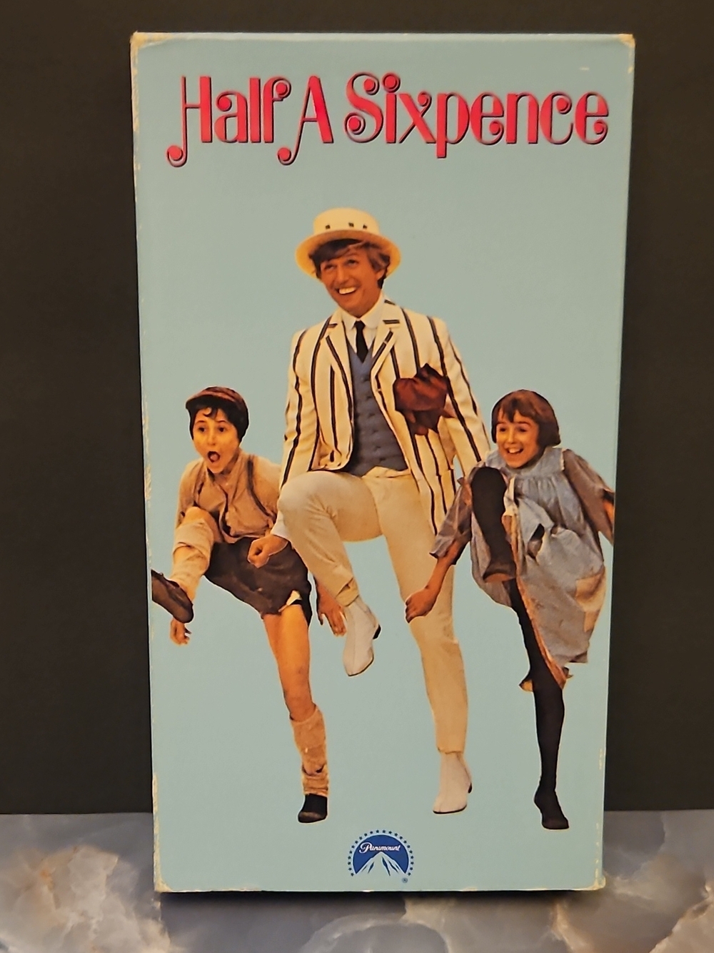 Paramount Pictures Half A Sixpence VHS NTSC Tommy Steele Musicals 1968